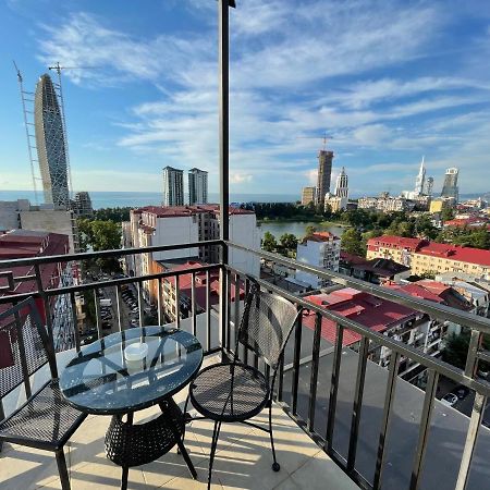 Apartments At Like House บาทูมิ ภายนอก รูปภาพ