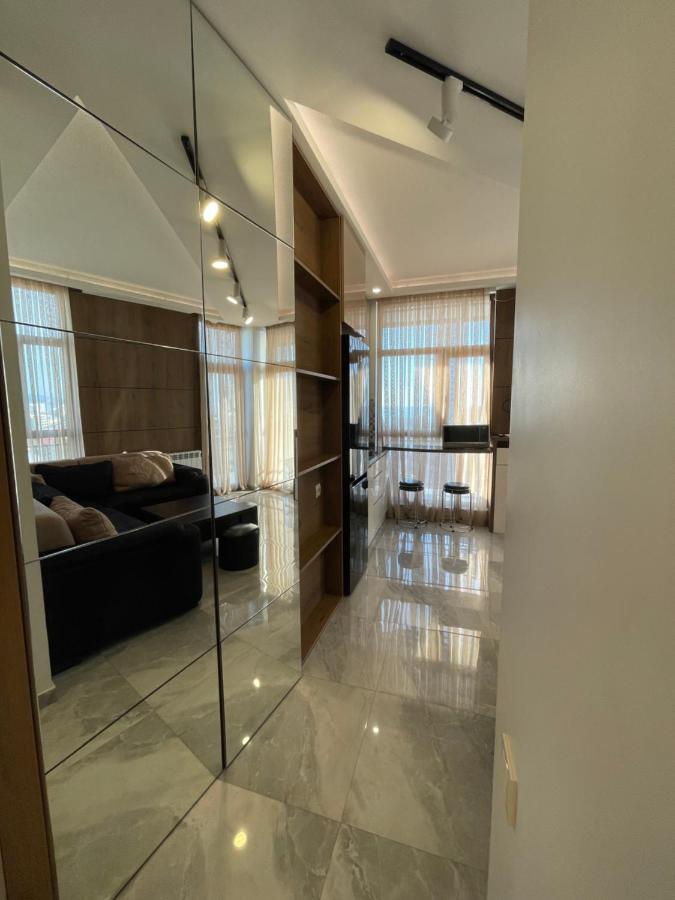 Apartments At Like House บาทูมิ ภายนอก รูปภาพ