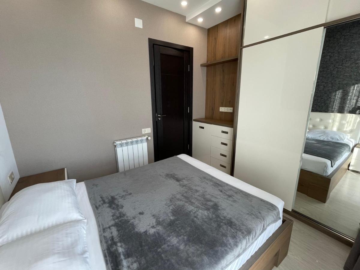 Apartments At Like House บาทูมิ ภายนอก รูปภาพ
