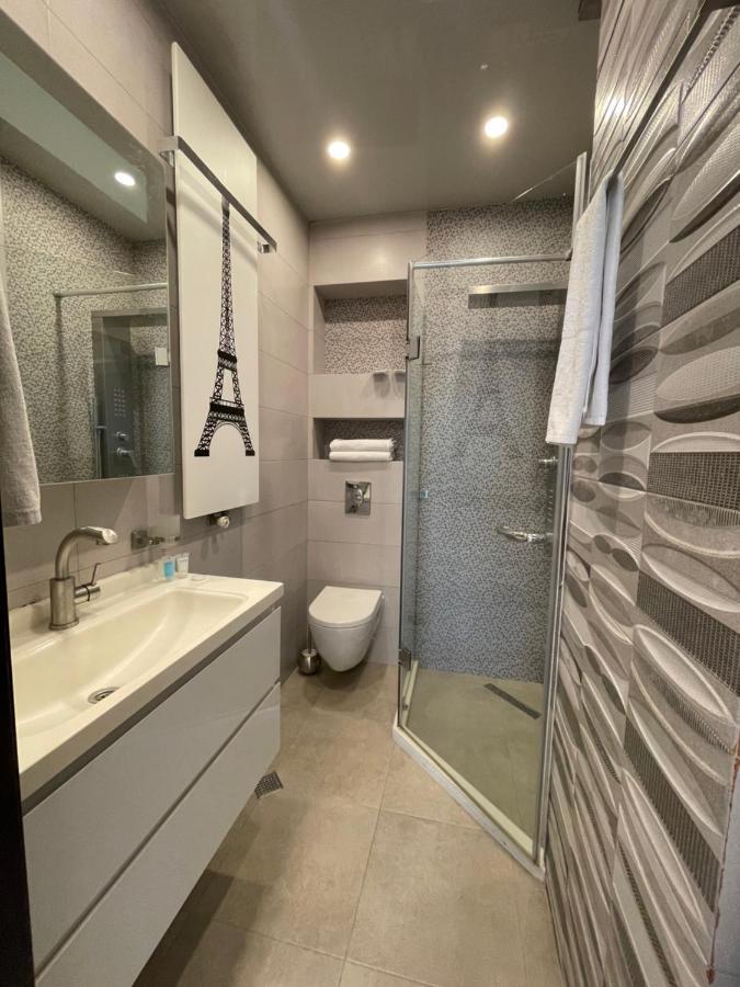 Apartments At Like House บาทูมิ ภายนอก รูปภาพ