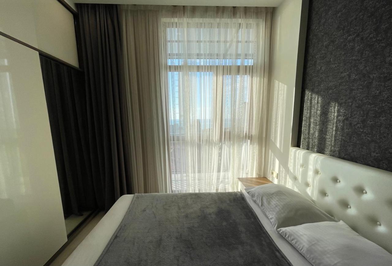 Apartments At Like House บาทูมิ ภายนอก รูปภาพ