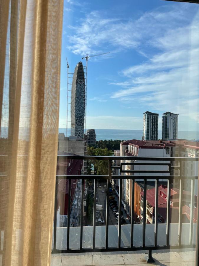 Apartments At Like House บาทูมิ ภายนอก รูปภาพ
