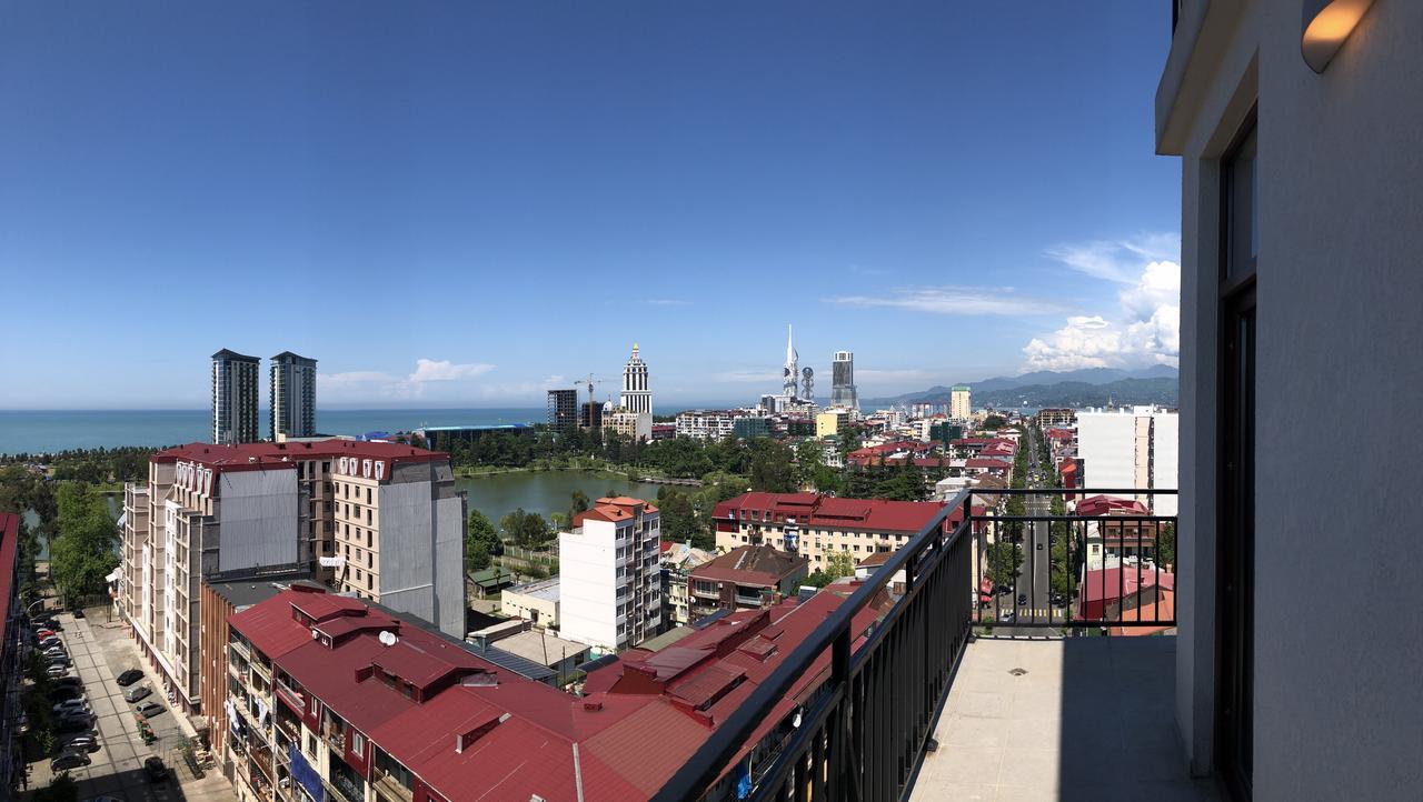 Apartments At Like House บาทูมิ ภายนอก รูปภาพ